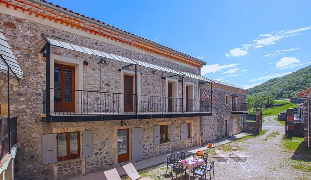 Pet friendly home in Privas with sauna