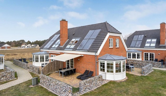 Pet friendly home in Rømø with sauna