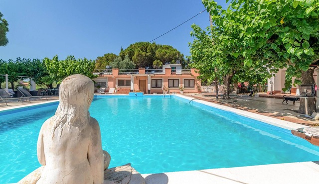 Pet friendly home in Reus with WiFi