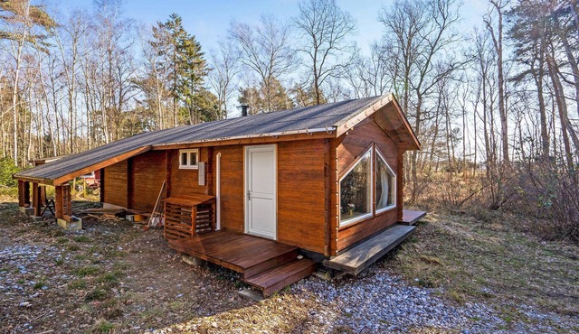 Pet friendly home in Stege