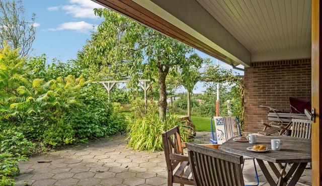 Pet friendly home in Thisted with kitchen