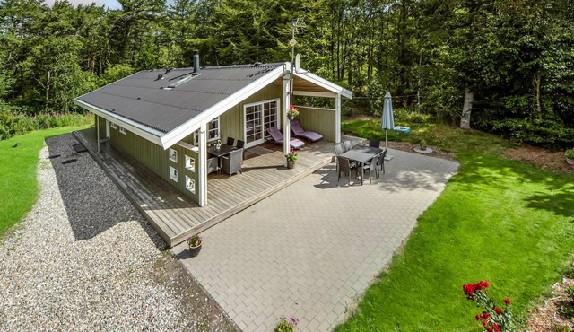 Pet friendly home in Tim with WiFi