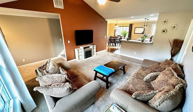 Pet friendly home in Evansville