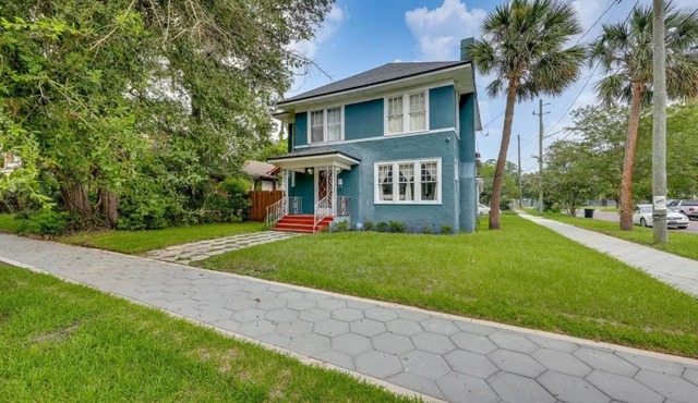 Pet friendly home in Historic Springfield near TIAA