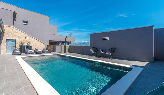 Pet friendly home in Zagrad