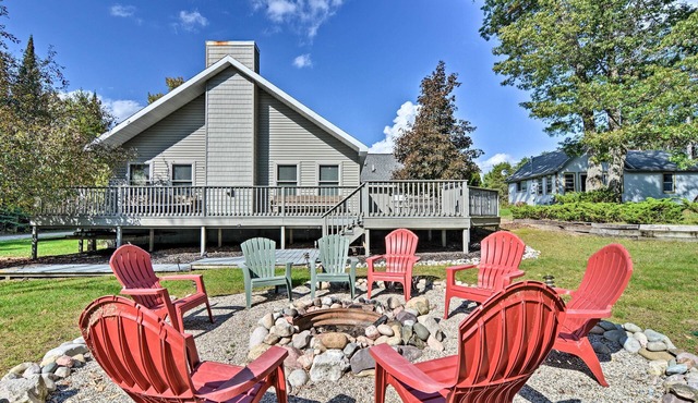 Pet-Friendly Home Near Lakes & Snowmobile Trails!