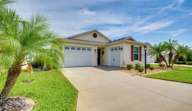 Pet-Friendly Home w/Patio in The Villages