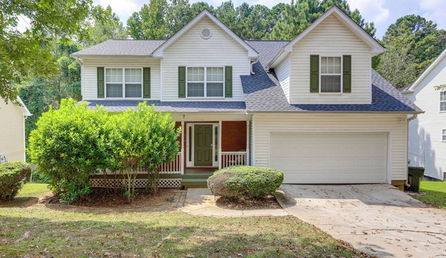 Pet-Friendly Home w/Pool Access in Snellville!