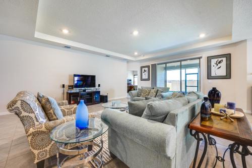 Pet-Friendly Home with Screened Patio in Newberry!