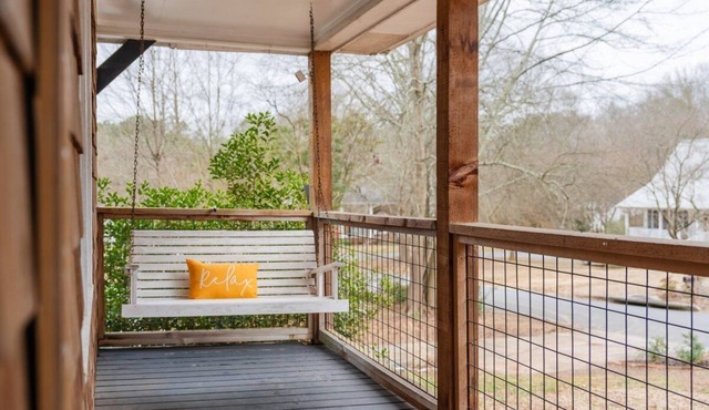 Pet friendly Home with swimming pool and hot tub , fenced backyard with patio