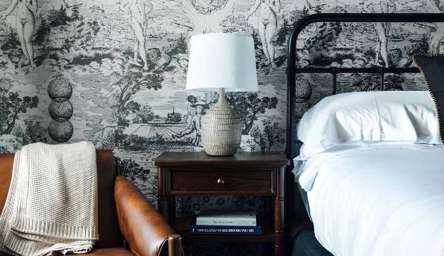 Pet-Friendly King Room at The Painted Lady! Free Parking, Close to McWane Center