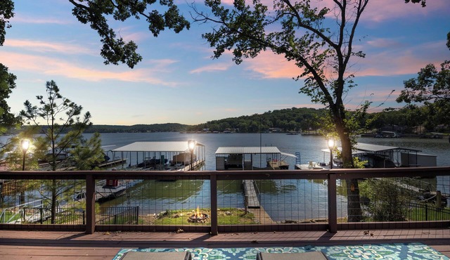 Pet-friendly Lakefront Home in a Quiet Cove w/Netflix, Outdoor Seating, Boat Slip