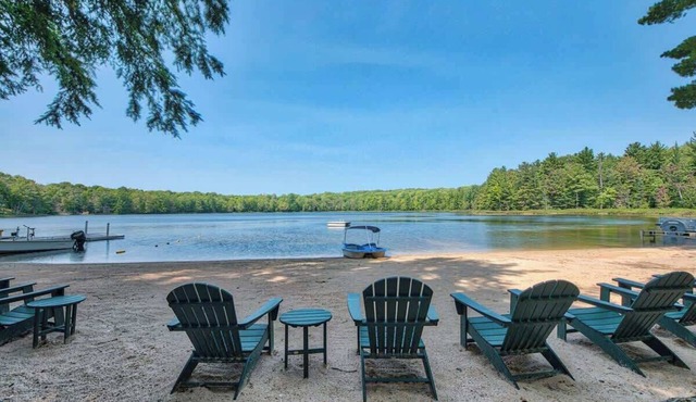 Pet Friendly Lakefront Cabin