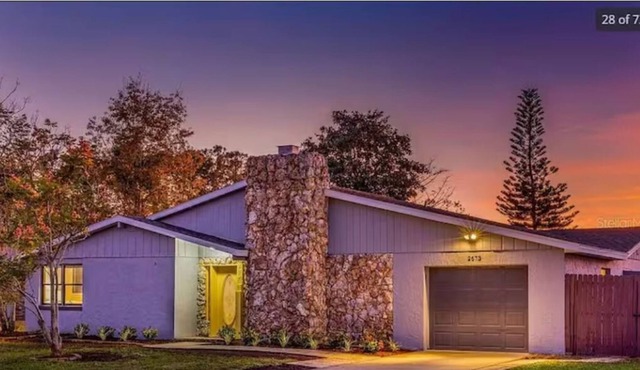 Pet Friendly Lakeside 4 Bedroom Home Disney Themed