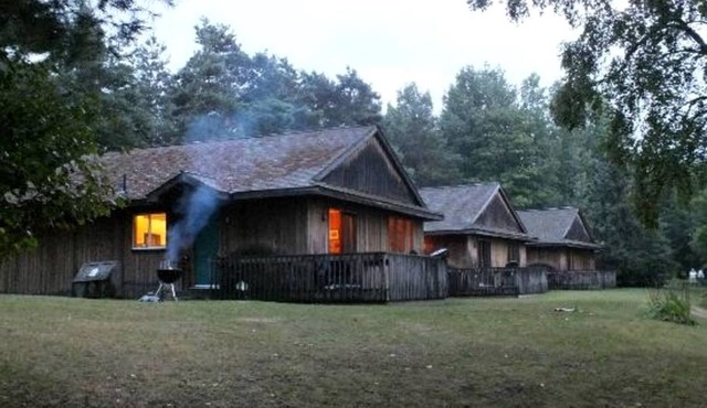 Pet-Friendly Lakeside Cabin Getaway near Muskoka, Ontario