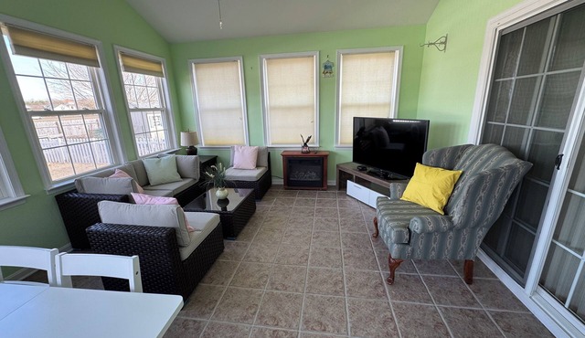 Pet Friendly Lewes Retreat 11 min from beach