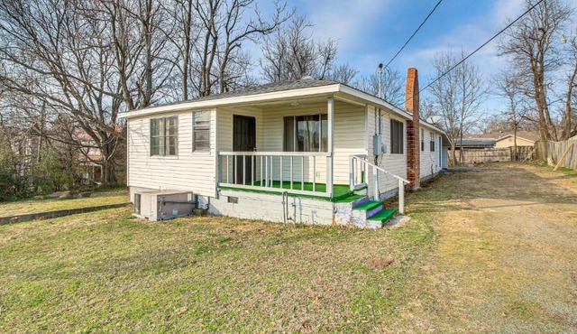 Pet-Friendly Little Rock Home on Spacious Lot