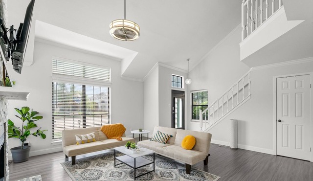 Pet Friendly Lovely Modern Single House Carrollton