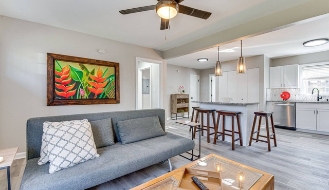 Pet-Friendly Mableton Home w/Grill & Fire Pit!