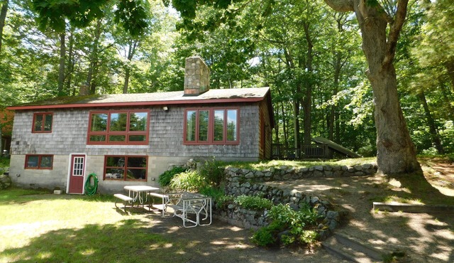 Pet-Friendly Maine Camp on Little Sebago Lake – Sandy Shore & Dock