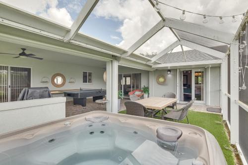 Pet-Friendly Miami Home w/Hot Tub & Pool Table