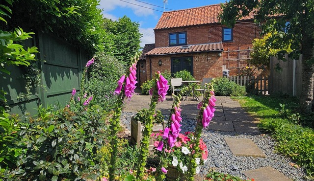 Pet Friendly Norfolk Retreat