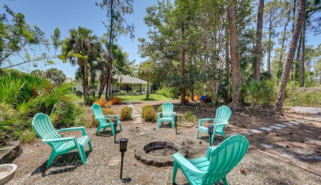 Pet-Friendly Naples Vacation Rental with Fire Pit!