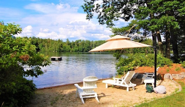 Pet Friendly Natural cedar shakes waterfront on Lake Winnipesaukee sleeps 6