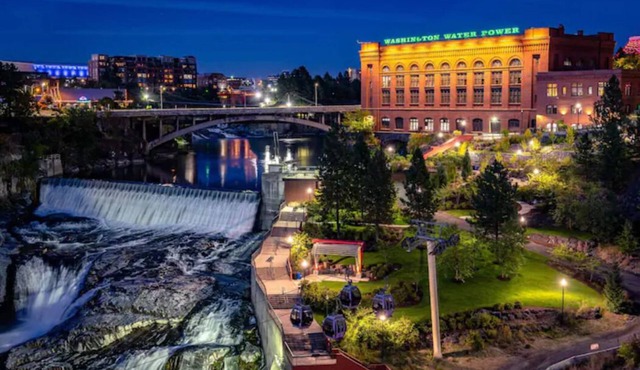 Pet friendly near parks and hospitals