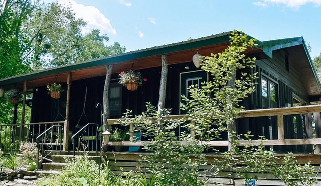 Pet-friendly, near Lake Lemon.