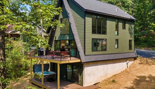 Pet-friendly New Build Luxe Cabin in Basye