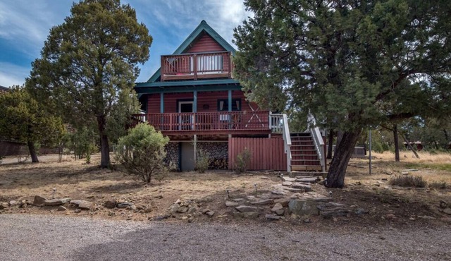 Pet-Friendly [no fee!] A-Frame Cabin w/Double-decker Mountain View & Hot Tub