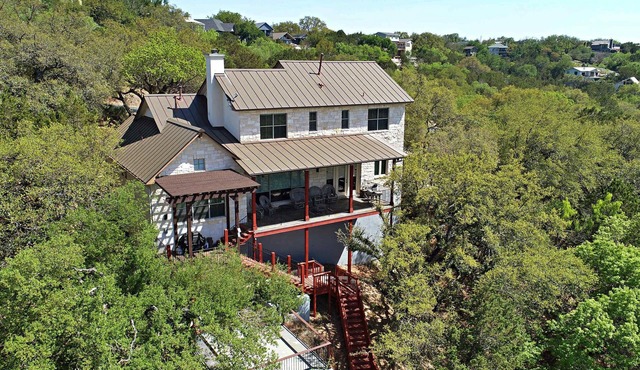 Pet-Friendly Oasis in Gated Community!