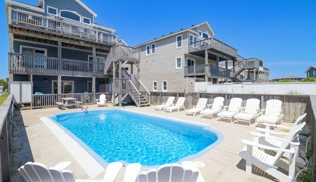 Pet-friendly oceanfront home with amazing views, private pool & hot tub!