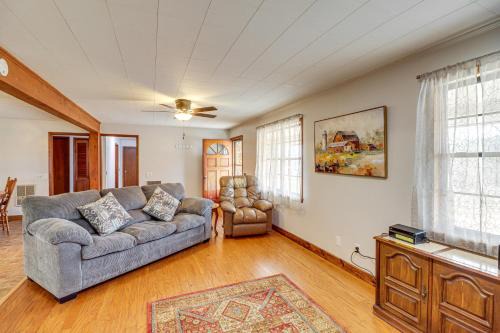 Pet-Friendly Onia Vacation Rental w/Private Deck!