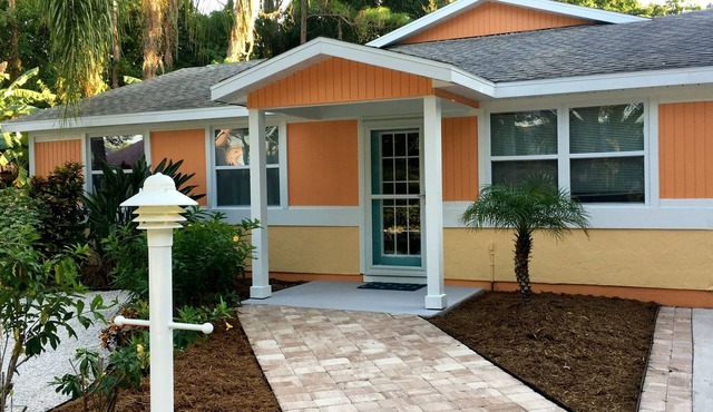 Pet Friendly Paradise Close To Sarasota-Venice