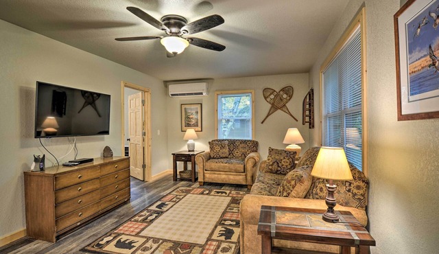 Pet-Friendly Petoskey Area Cabin, Walk to River!