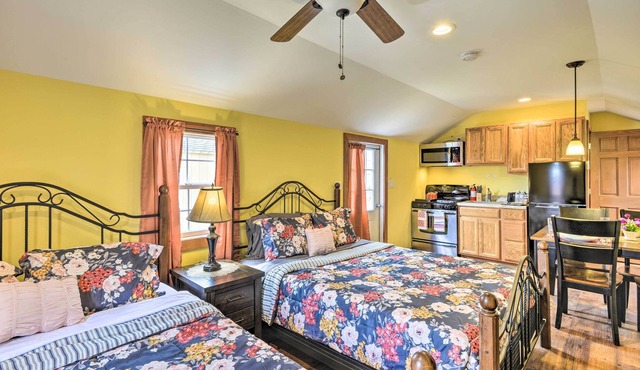 Pet-Friendly Poconos Abode - Pool, Pond & Fire Pit