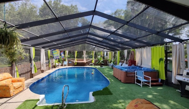 Pet-Friendly Poolside Escape