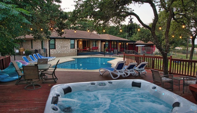 Pet Friendly, Private Pool | Austin Outer Escape