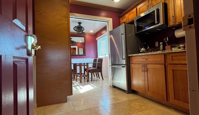 Pet Friendly Private Room In Shared Guesthouse