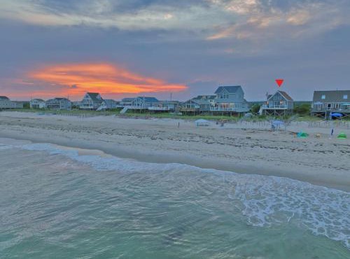 Pet-Friendly Private Beach Oceanfront Cottage