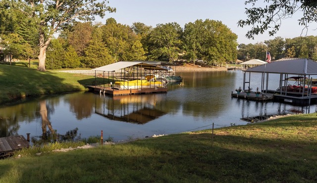 Pet Friendly/Professional Host/Kayaks/Waterfront