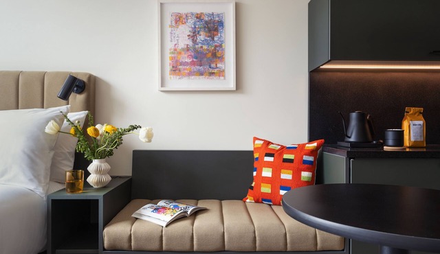 Pet-friendly Property, Queen Room at Penny Williamsburg