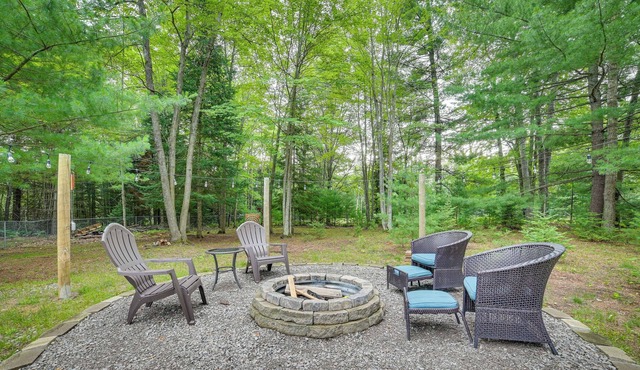 Pet-Friendly Prudenville Getaway w/ Fire Pit!
