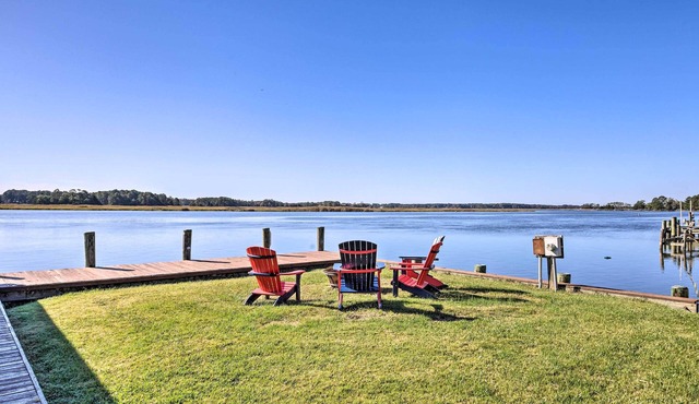 Pet-Friendly Quantico Home w/River Views!