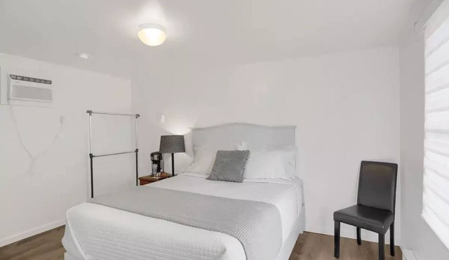 Pet Friendly Queen bed Room 102 at Halifax Innnn