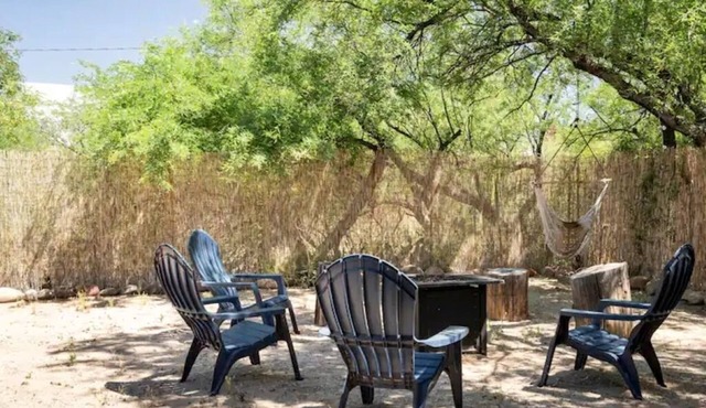 Pet-Friendly Retreat! No Cleaning Fee! Private Yard!