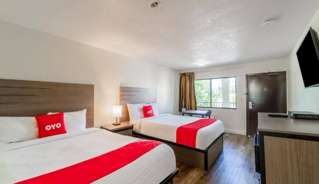 Pet-Friendly Room w/Nearby Attractions