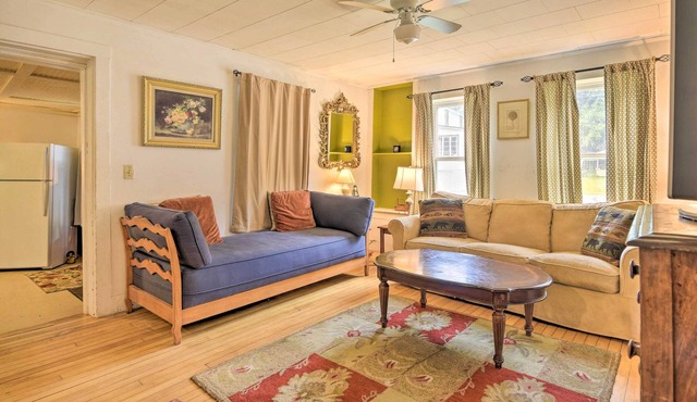 Pet-Friendly Roxbury Farmhouse on 350 Acres!